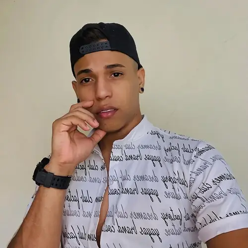 Yoxi Manuel - cum