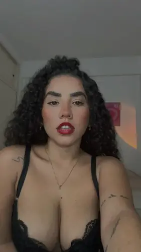 Miss Velvet Honey - roleplay