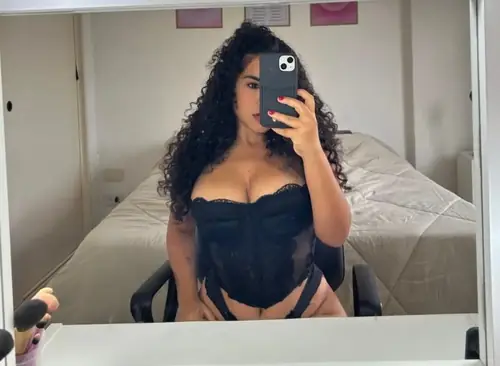 Miss Velvet Honey - femdom