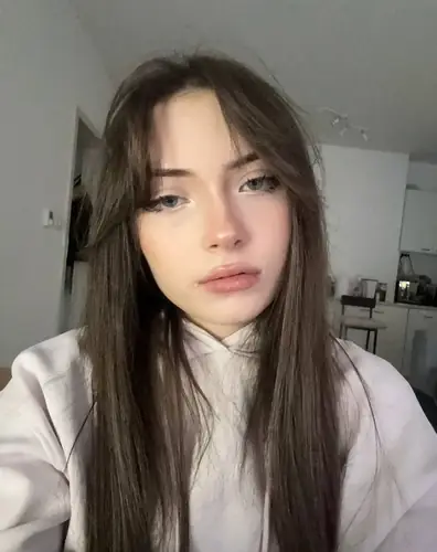 Emma - sexchat