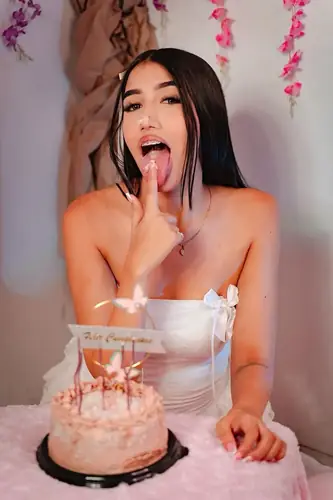 Bella Rosse - latina