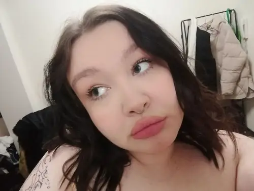 Lily - deepthroat