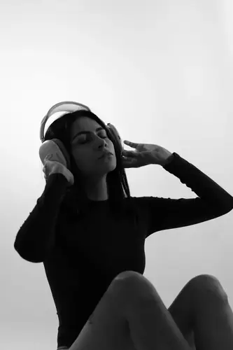Raveen Hoppe - findom