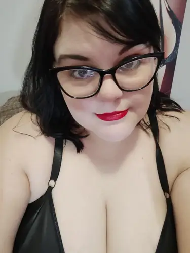 Mistress Suzie - feet