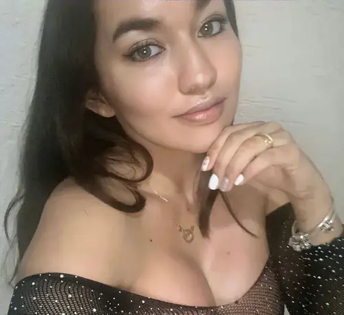 RoxxanaLovely