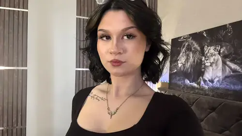 SaraBishop - biglips