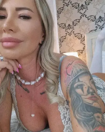 Annekay01