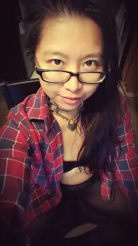 Erotica Lynn - feet