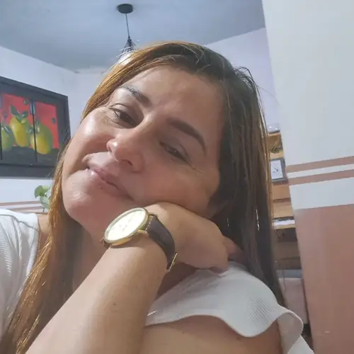 Elizabeth Sanchez - beauty