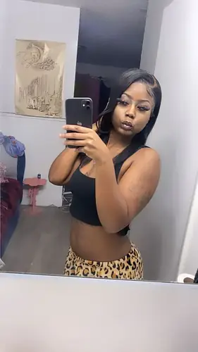 Mistress Lucy - petite