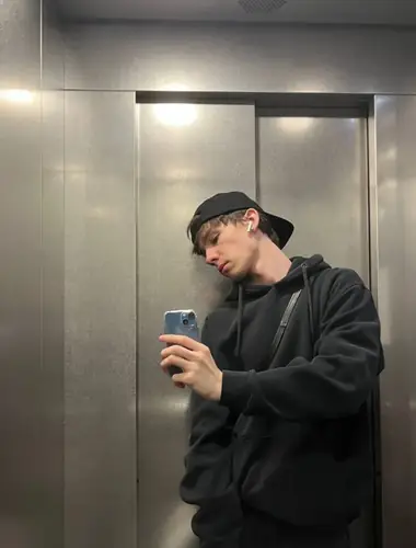 Jeremy - gay