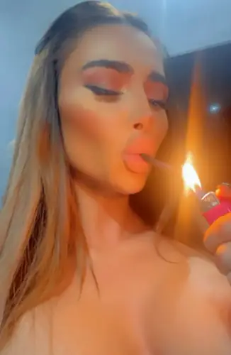 GoddessV - curvy