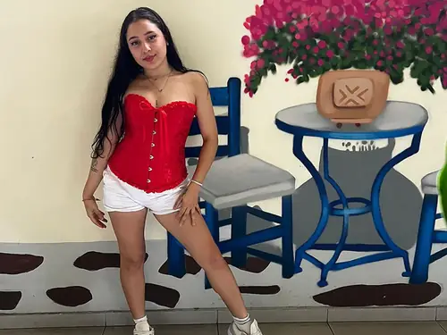 Lanna Renner - cam2cam